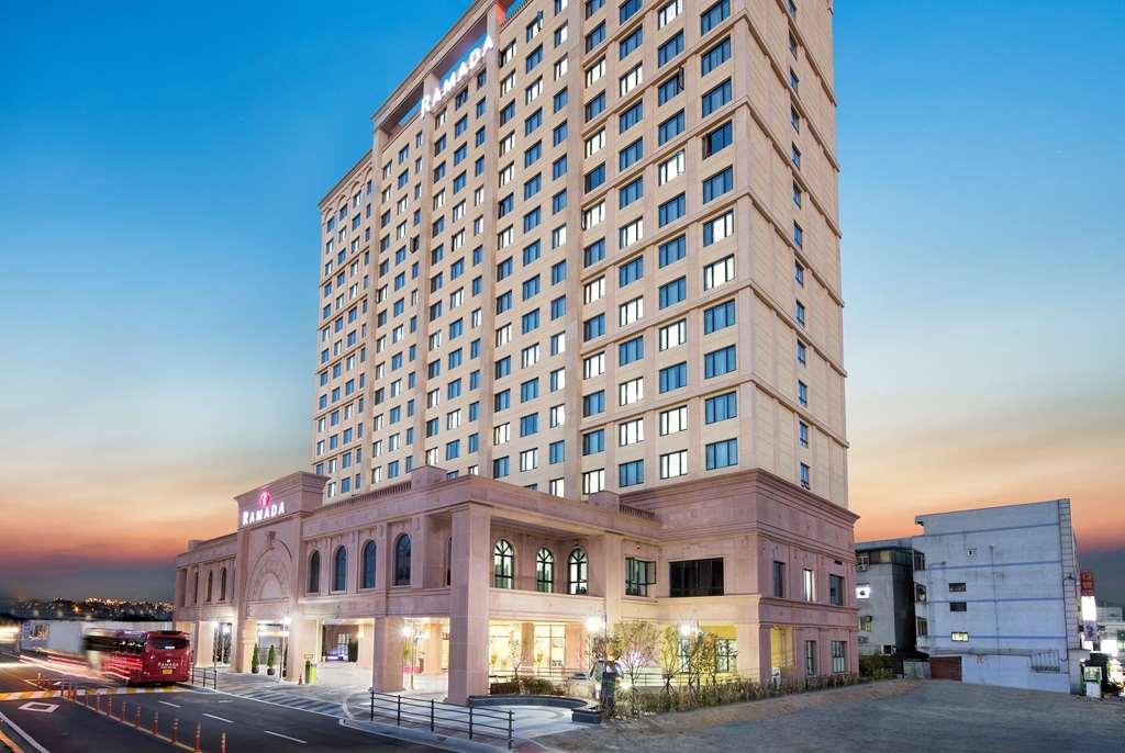 龙仁市华美达酒店 外观 照片